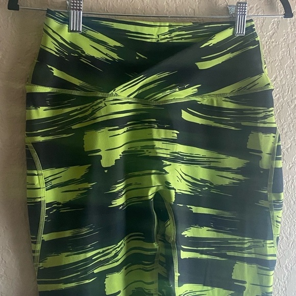 Alphalete Surface Power Leggings, Large, New - Picture 3 of 9